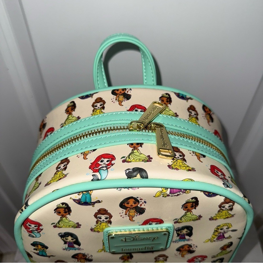 Disney Loungefly Young Princess AOP Backpack - Picture 5 of 6